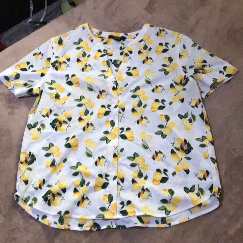 White blouse with lemon pattern